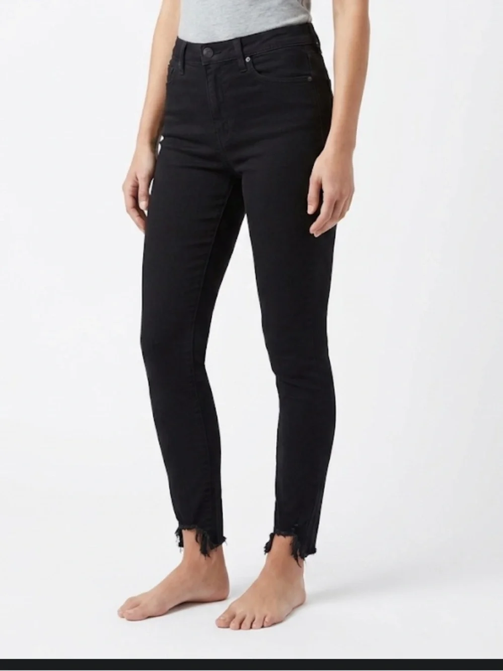 Just Black Women's Black High-Rise Jeans with Distressed Hem